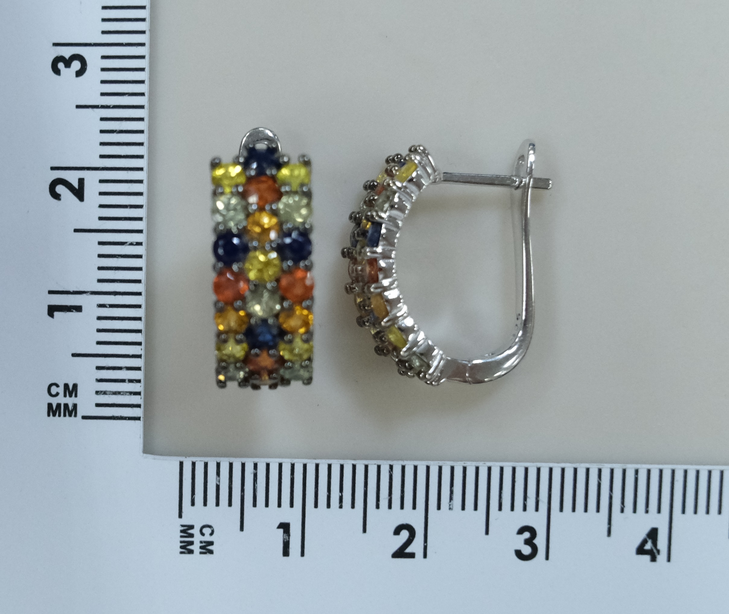 Серебряные серьги с мультисапфирами